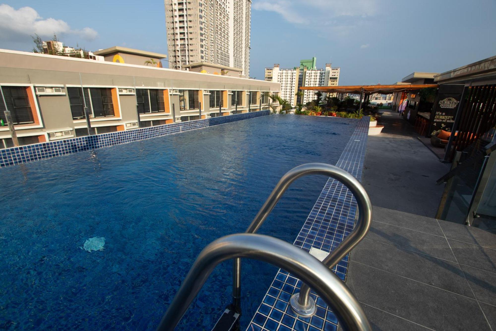 The Pad Coliving Hostel Cebu ภายนอก รูปภาพ