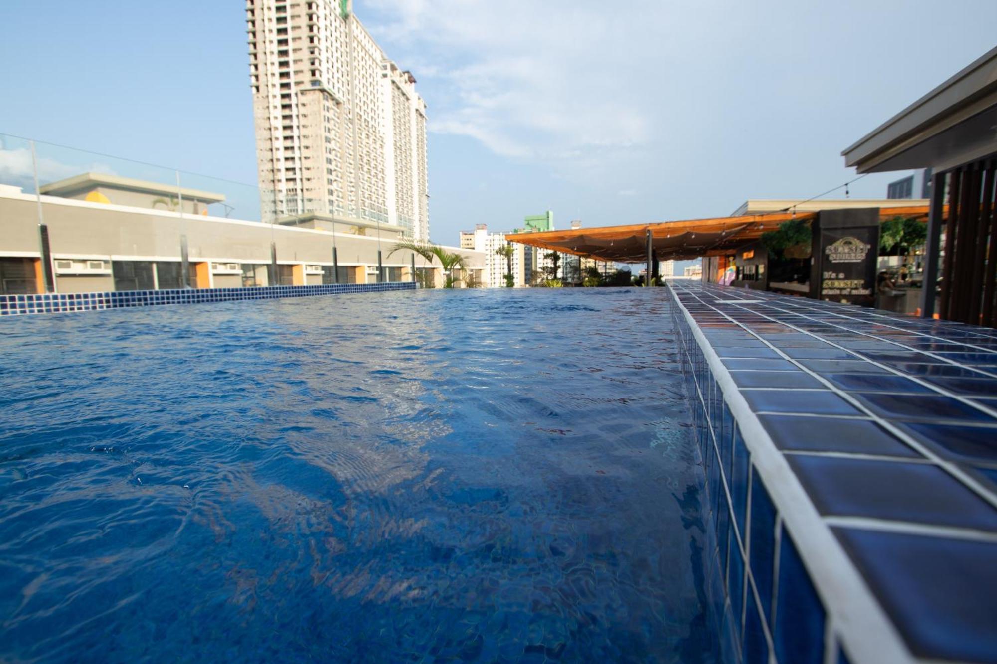 The Pad Coliving Hostel Cebu ภายนอก รูปภาพ